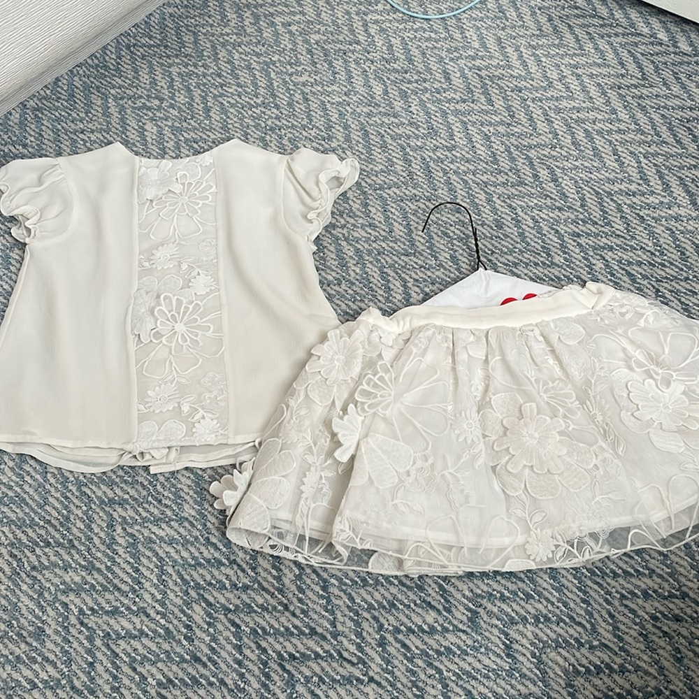 Patachou size 4 girls ivory skirt outfit.  Flowers are embroidered and appliqué